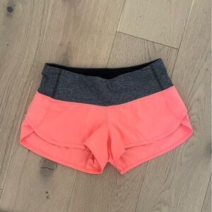 Lululemon Coral and Grey Speed Up High Rise Lined Shorts 2.5 size 4